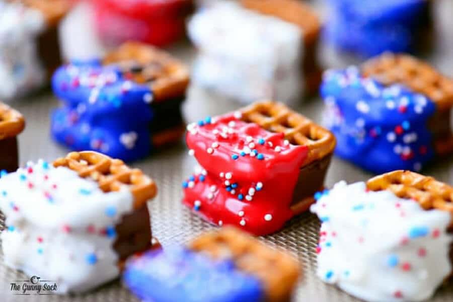 4th of july desserts pretzel - red white and blue recipes #desserts #4thofjuly #fourthofjuly #patrioticfood #recipes #food #cakes #cupcakes #americanflagdesserts #cookies #icecream #pies #fruitpizza #marshmallows #popcorn #donuts #sweets #treats #snacks