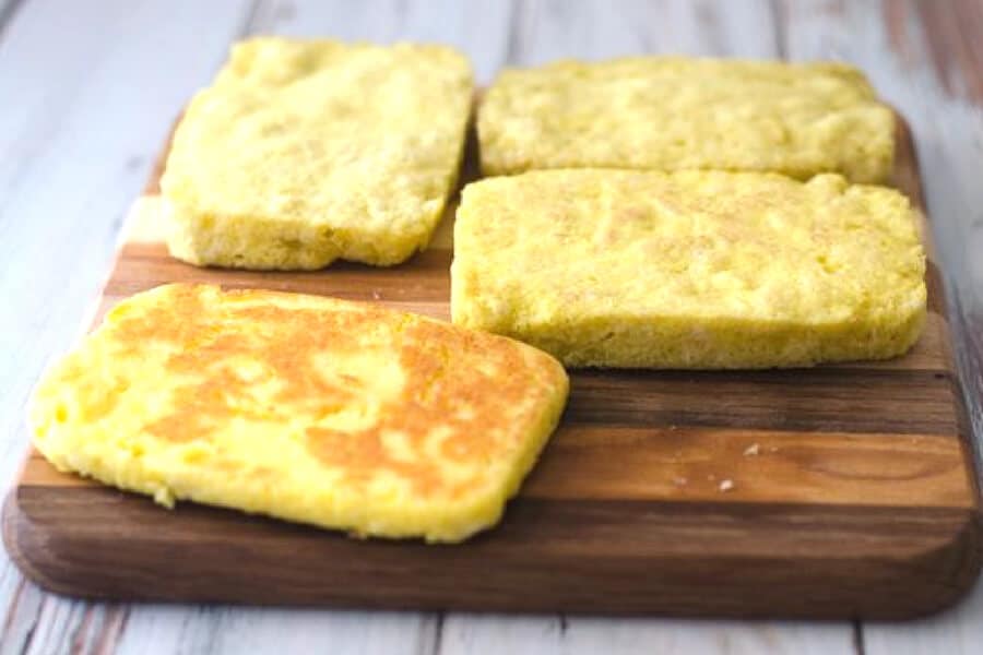 15 Best Keto Bread Recipes You Must Add To Your Ketogenic Diet Menu. From keto bread rolls to keto bread sticks, these low carb keto bread tastes much better than regular breads. #bread #ketobread #lchf #ketogenic #ketodiet #lowcarb #food #recipes #healthy