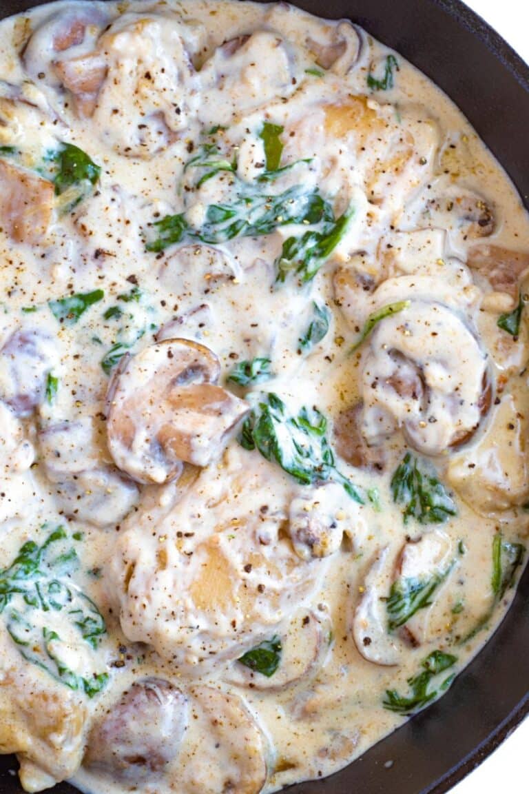 Creamy Chicken Mushroom With Garlic, Parmesan, And Spinach!