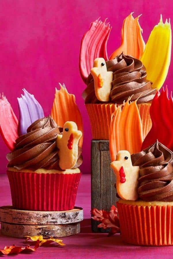 12 Creative Fall Cupcake Ideas You Can Make this Season!