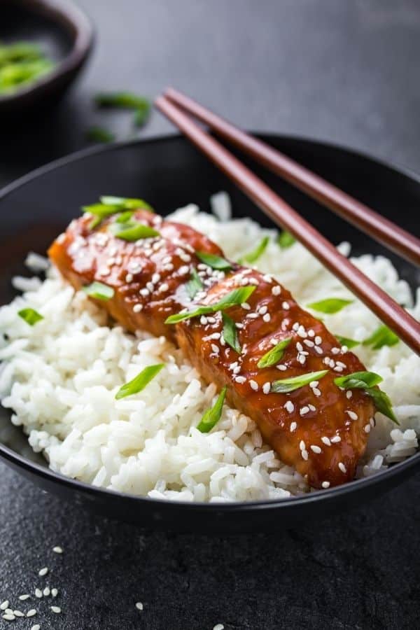 salmon in honey garlic sauce