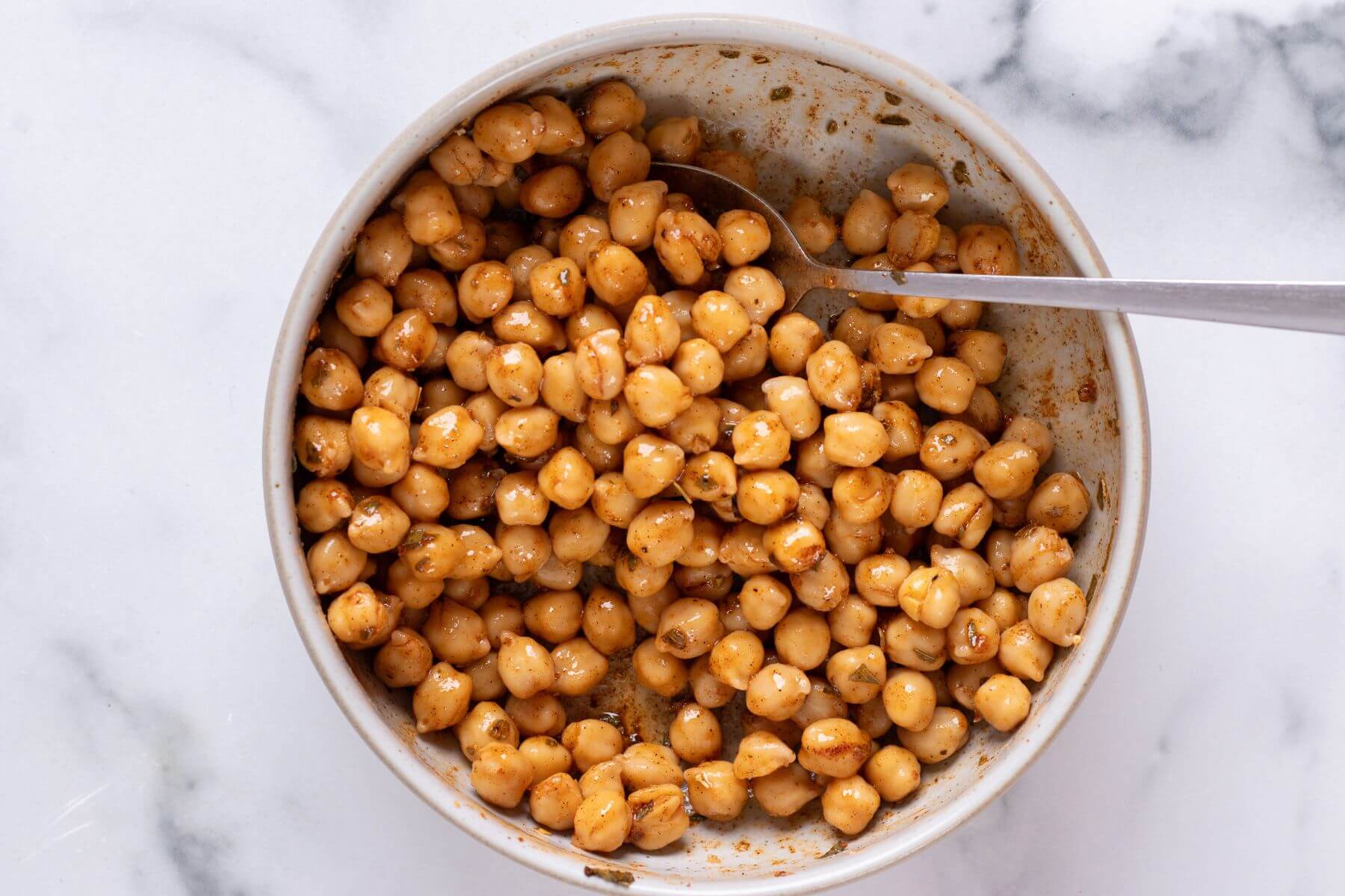 how to make air fryer chickpeas step 2